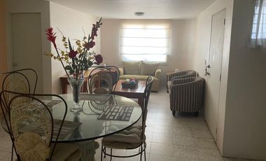 Renta departamento amueblado por CONCHITAS planta baja