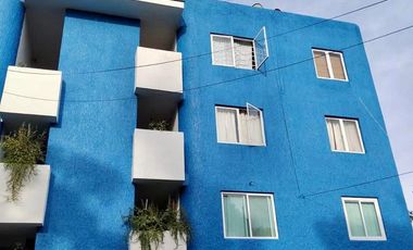 Renta departamento amueblado por CONCHITAS planta baja