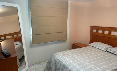 Renta departamento amueblado por CONCHITAS planta baja