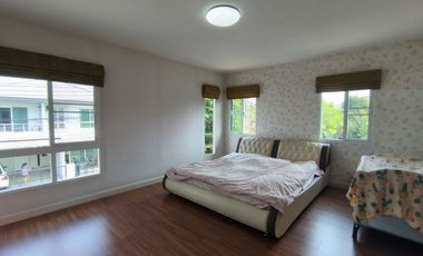 (SALE) Detached House #Chaiyapruk Rattanathibet – Wongwaen Soi Sao Thong Hin, 76.50 sq.wa, corner house at 5.9 million baht