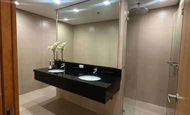 3BR Unit For Rent - Park Terraces