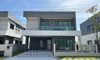 #ให้เช่าบ้าน #เซนโทร บางนา ตกแต่งครบ #พร้อมเข้าอยู่ ใกล้แหล่งช็อปปิ้ง ใกล้ทางด่วน💚⭕️🩵