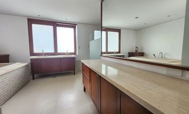 House and Lot For Rent in Ayala Alabang Village, Muntinlupa City