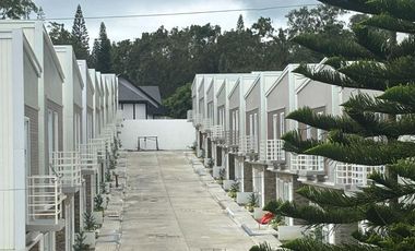 town house in tagaytay open for foreigner