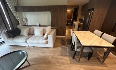 Condo for Sale: Noble Above Wireless-Ruamrudee 58.37 sq.m, 7th Floor – Near Conrad Hotel, Central Embassy, and BTS Ploenchit!