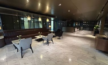 Condo for Sale: Noble Above Wireless-Ruamrudee 58.37 sq.m, 7th Floor – Near Conrad Hotel, Central Embassy, and BTS Ploenchit!