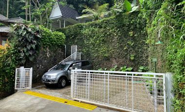 RUMAH VILLA DAGO BANDUNG