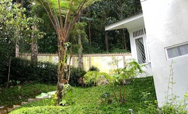 RUMAH VILLA DAGO BANDUNG