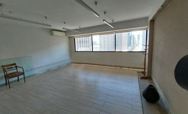 En venta 2 oficinas unidas que suman 215m2 / 3 privados / amplia sala reuniones Calle Amunátegui