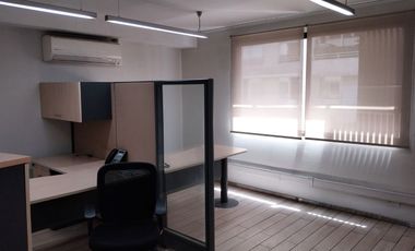 En venta 2 oficinas unidas que suman 215m2 / 3 privados / amplia sala reuniones Calle Amunátegui