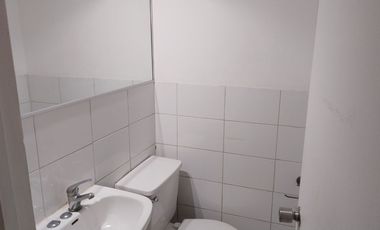 En venta 2 oficinas unidas que suman 215m2 / 3 privados / amplia sala reuniones Calle Amunátegui