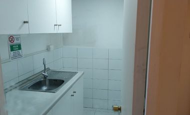 En venta 2 oficinas unidas que suman 215m2 / 3 privados / amplia sala reuniones Calle Amunátegui