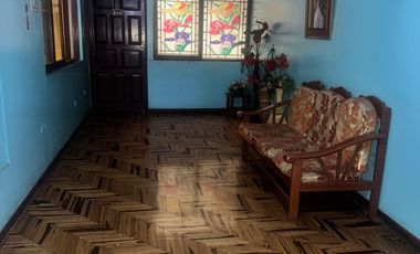VENTA DE CASA DE 4 PISOS EN ZONA ALTAMENTE COMERCIAL – SAN JUAN DE LURIGANCHO