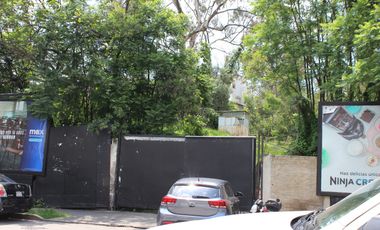 Lote (S) de Terreno en Venta en Bosques de Las Lomas con Gran Ubicación.