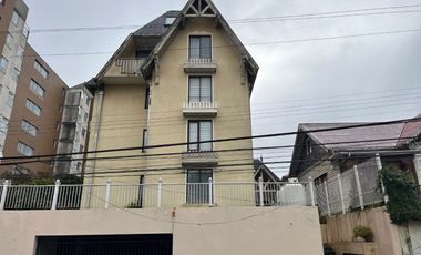Departamento  a pasos de la costanera