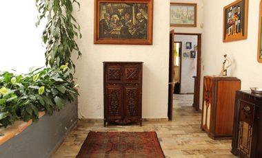 Bellísima Casa en Calle Privada con Vista Al Bosque en Lomas Anáhuac.