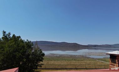 Casa frente a Lago Villa Corona  Jalisco $7,500,000