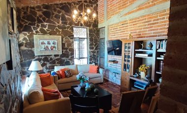 Casa frente a Lago Villa Corona  Jalisco $7,500,000