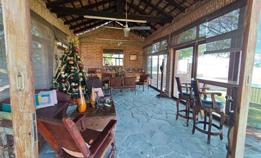 Casa frente a Lago Villa Corona  Jalisco $7,500,000