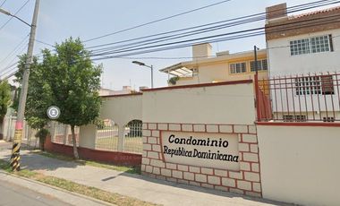PRECIOSA Y AMPLIA CASA, EXCELENTE UBICACIÓN EN FRACC. RESIDENCIAL LAS AMÉRICAS. A UNOS MINUTOS DE LA CDMX!!! -NO CRÉDITOS-