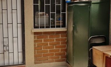 HERMOSA CASA INDIVIDUAL, SOLEADA Y BIEN UBICADA EN VILLA ALEMANA