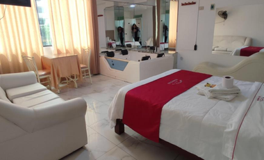VENTA HOTEL EN SMP - LISTO PARA NEGOCIO