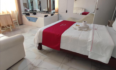 VENTA HOTEL EN SMP - LISTO PARA NEGOCIO