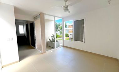 Casa en venta en Sendero Parque Gell, Playa del Carmen, Quintana Roo BR54