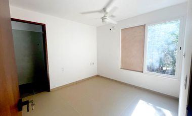 Casa en venta en Sendero Parque Gell, Playa del Carmen, Quintana Roo BR54