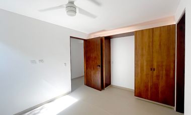 Casa en venta en Sendero Parque Gell, Playa del Carmen, Quintana Roo BR54