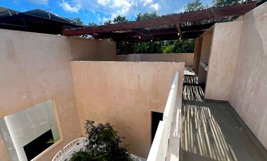 Casa en venta en Sendero Parque Gell, Playa del Carmen, Quintana Roo BR54