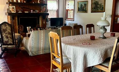 Lindisima Casa con Jardín y Pileta - La Horqueta, San Isidro