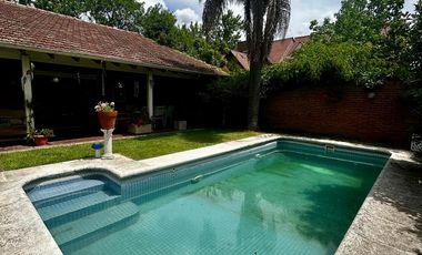 Lindisima Casa con Jardín y Pileta - La Horqueta, San Isidro