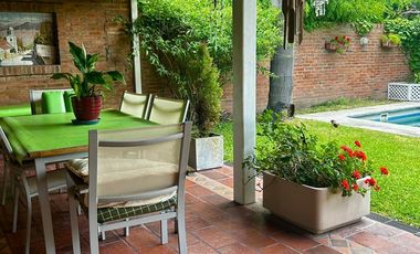 Lindisima Casa con Jardín y Pileta - La Horqueta, San Isidro