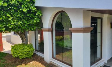 Casa En Venta En Villas Del Meson Juriquilla Con acceso al Campo de Golf