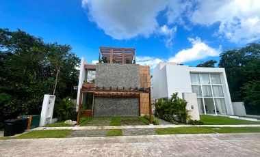 Casa en Venta en Senderos Sur, Playa del Carmen, Quintana Roo BR54