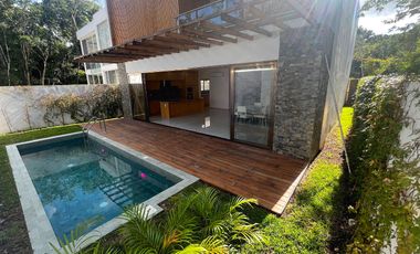 Casa en Venta en Senderos Sur, Playa del Carmen, Quintana Roo BR54