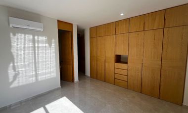 Casa en Venta en Senderos Sur, Playa del Carmen, Quintana Roo BR54