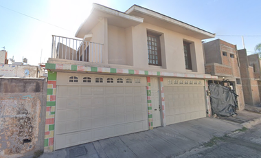 CASA EN VENTA, !! PROPIEDAD DE REMATE YA ADJUDICADA¡¡, E+A RESPALDO INMOBILIARIO-Benito Crespo 102, Fraccionamiento del Lago, 34080 Durango, Dgo.