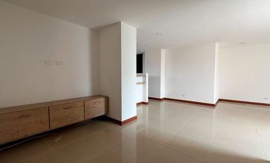 Apartamento en arriendo en el sector Cumbres, Envigado