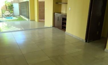 CASA EN VENTA PARQUE LA CASTELLANA EN LOMAS DE ANGELÓPOLIS