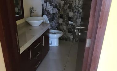 CASA EN VENTA PARQUE LA CASTELLANA EN LOMAS DE ANGELÓPOLIS