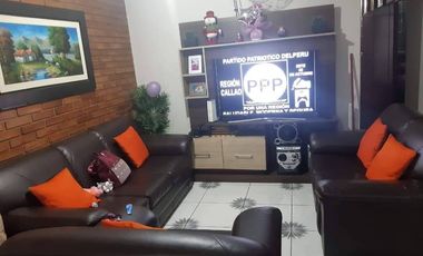 VENTA DE CASA CON 4 DEPARTAMENTOS EN CHOSICA
