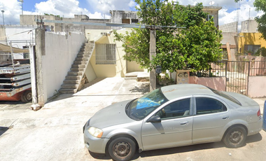 Casa en calle Margaritas, Misión de las Flores, Las Palmas Uno, Playa del Carmen, Quintana Roo, México ¡NO CRÉDITOS!