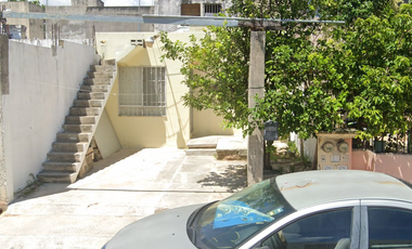 Casa en calle Margaritas, Misión de las Flores, Las Palmas Uno, Playa del Carmen, Quintana Roo, México ¡NO CRÉDITOS!