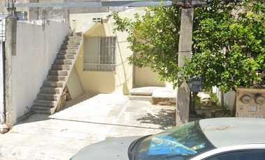 Casa en calle Margaritas, Misión de las Flores, Las Palmas Uno, Playa del Carmen, Quintana Roo, México ¡NO CRÉDITOS!