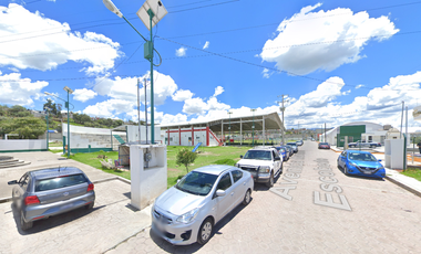 Casa en venta ¡REMATE BANCARIO! -Rincón de Las Violetas, Refugio, Heroica Ciudad de Calpulalpan, Tlaxcala.