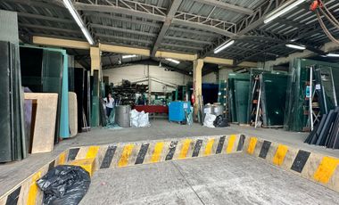 Juan Tanca Marengo, Rento excelente Edificio Local Comercial de 1000 mts2