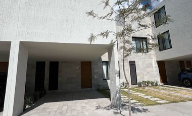CASA EN RENTA EN CONDOMINIO, JURICA, QUERÉTARO, ATRÁS DE ANTEA