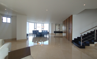 Apartamento amoblado en arriendo en Alto Prado.